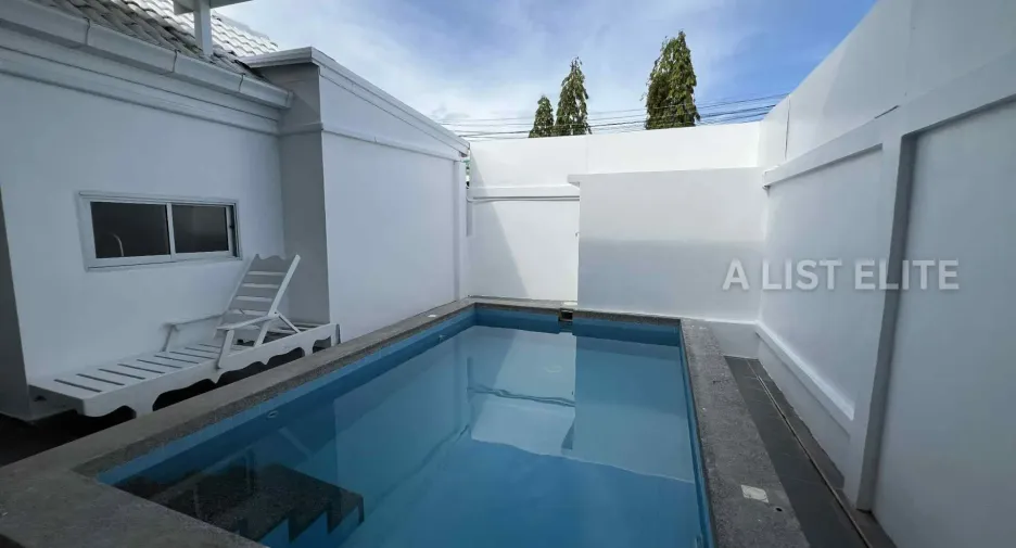 For rent 8 bedrooms house in Bang Lamung, Chonburi