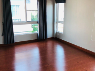 For sale 4 bedrooms house in Mueang Chon Buri, Chonburi