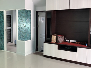 For sale 4 bedrooms house in Mueang Chon Buri, Chonburi