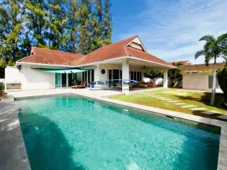 À louer 4 chambres maison à Hua Hin, Prachuap Khiri Khan
