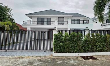 À vendre 4 chambres maison à Bang Lamung, Chonburi