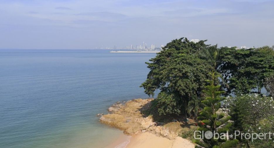 For sale 1 bed condo in Sattahip, Chonburi