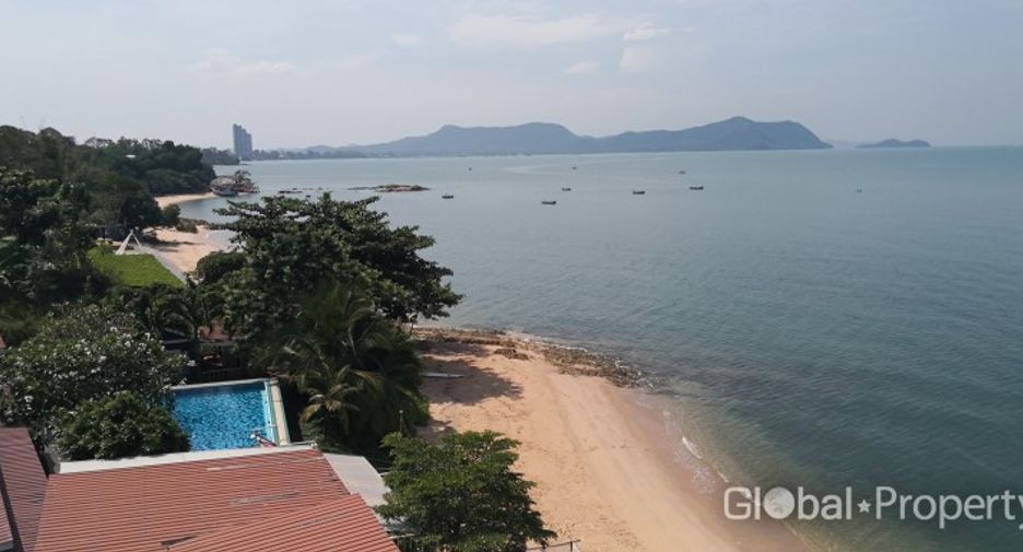 For sale 1 bed condo in Sattahip, Chonburi