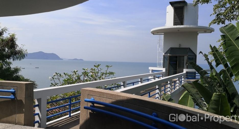 For sale 1 bed condo in Sattahip, Chonburi