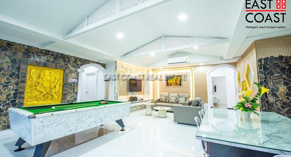 For sale 5 bedrooms house in Sattahip, Chonburi