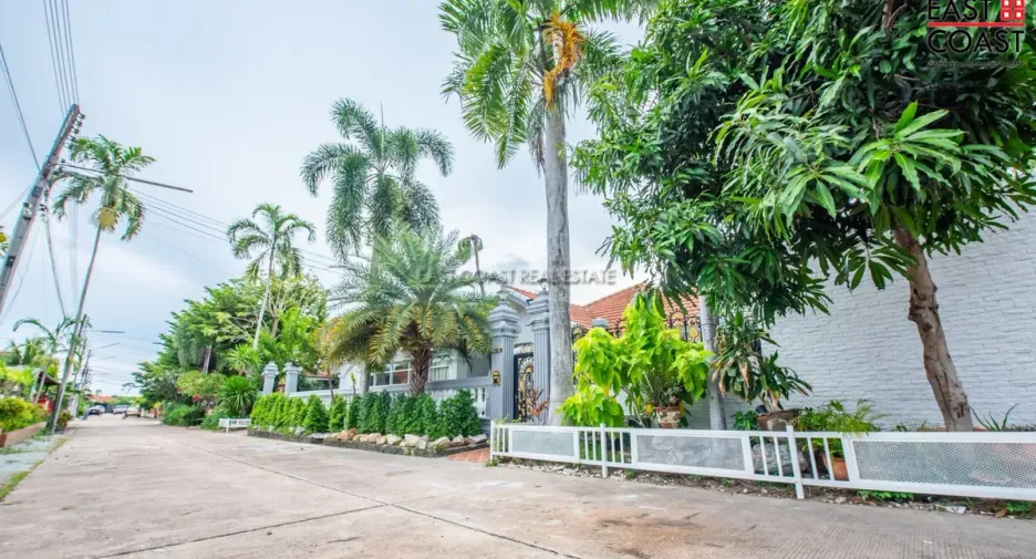 À vendre 5 chambres maison à Bang Saray, Pattaya