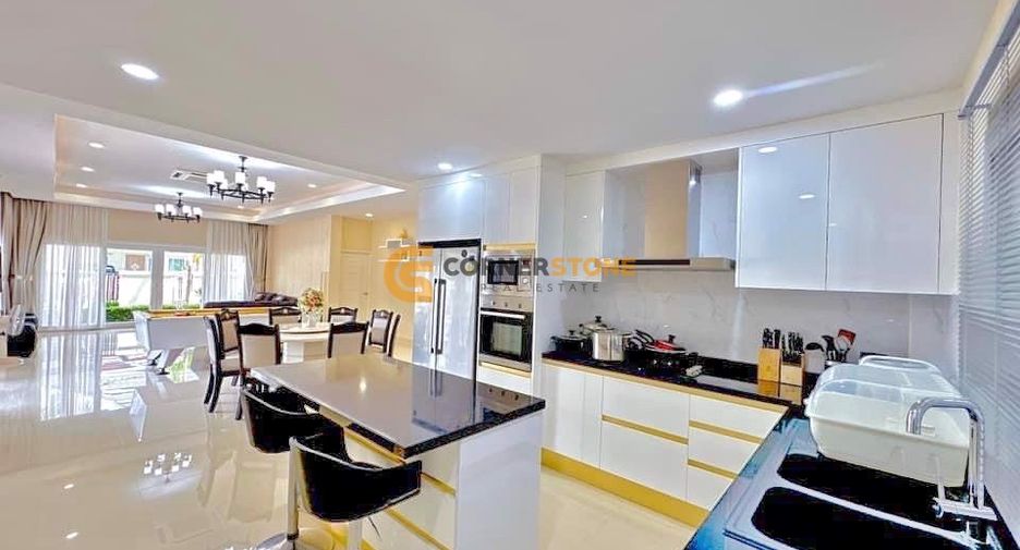 For rent and for sale 3 bedrooms house in Bang Lamung, Chonburi