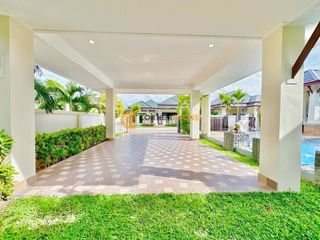 For rent and for sale 3 bedrooms house in Bang Lamung, Chonburi