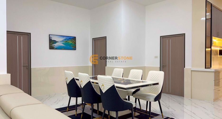 For sale 3 ベッドルーム house in Huay Yai, Pattaya