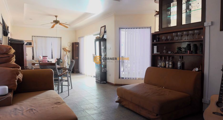For sale 2 ベッドルーム house in Bang Lamung, Chonburi