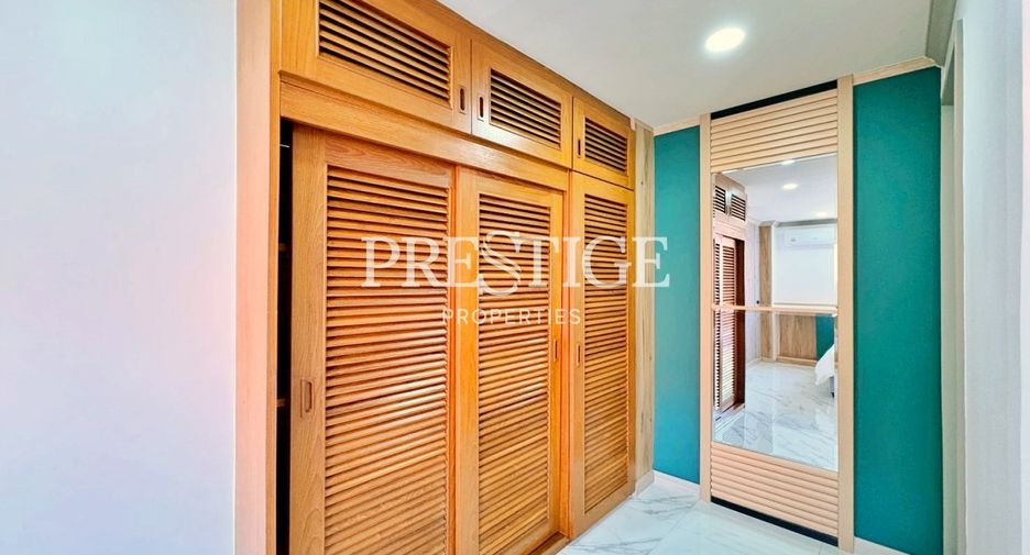 For sale 2 ベッドルーム condo in Bang Lamung, Chonburi