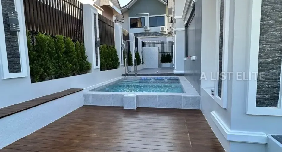 For sale 4 ベッドルーム house in South Pattaya, Pattaya