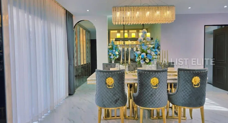 For sale 4 ベッドルーム house in South Pattaya, Pattaya