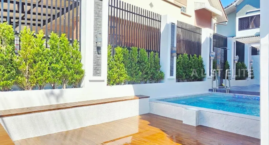 For sale 4 ベッドルーム house in South Pattaya, Pattaya