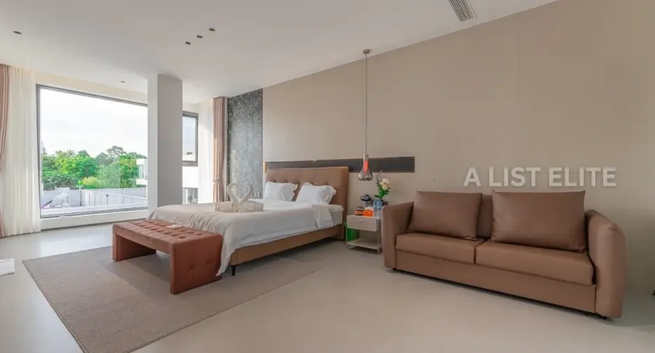 For rent 6 bedrooms house in Bang Lamung, Chonburi