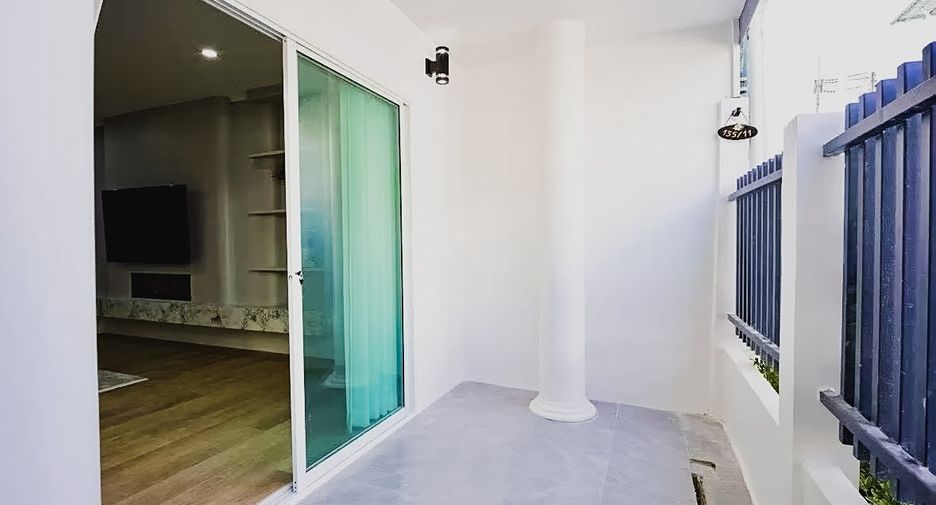 For sale 2 bedrooms townhouse in Bang Lamung, Chonburi