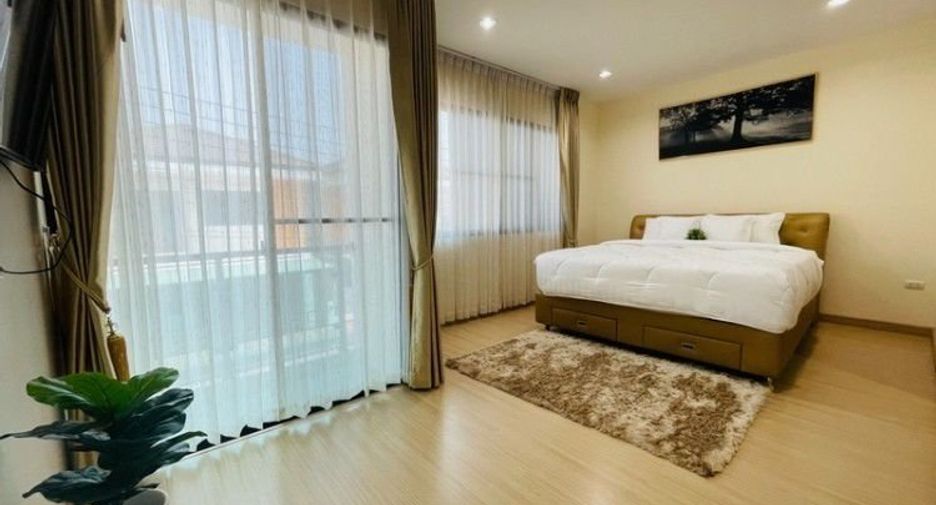 For sale 4 ベッドルーム house in Bang Lamung, Chonburi