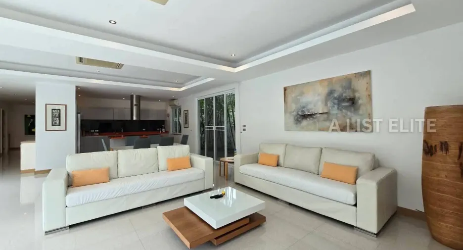 For rent 3 bedrooms house in Bang Lamung, Chonburi