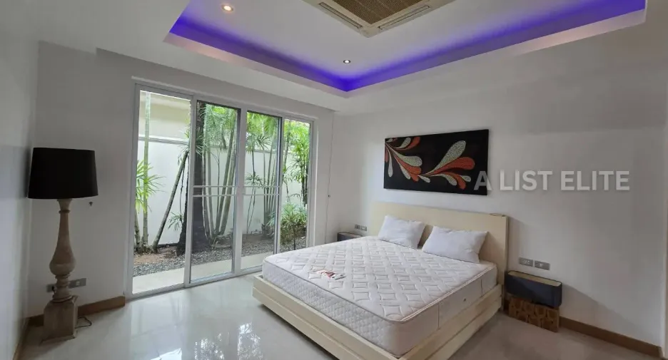 For rent 3 bedrooms house in Bang Lamung, Chonburi