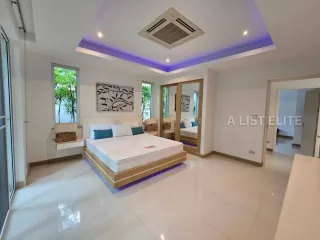 Haus zur Miete mit 3 Zimmer in Bang Lamung, Chonburi