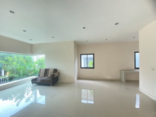 À vendre 3 chambres maison à Pluak Daeng, Rayong