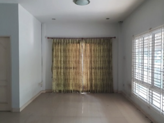 Haus zum Kauf mit 3 Zimmer in Phan Thong, Chonburi