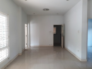 Haus zum Kauf mit 3 Zimmer in Phan Thong, Chonburi