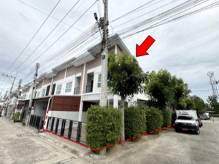For sale 3 ベッドルーム townhouse in Bang Lamung, Chonburi