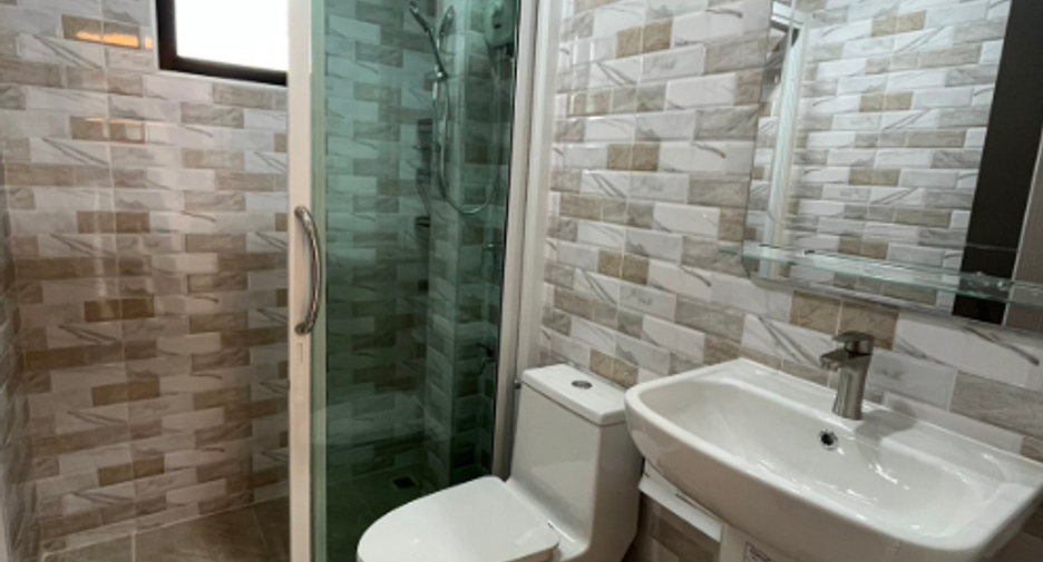 À vendre 3 chambres maison à Bang Lamung, Chonburi