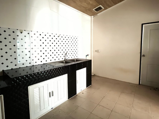 For sale 2 bedrooms townhouse in Bang Lamung, Chonburi
