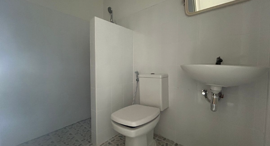 For sale 3 bedrooms townhouse in Phan Thong, Chonburi