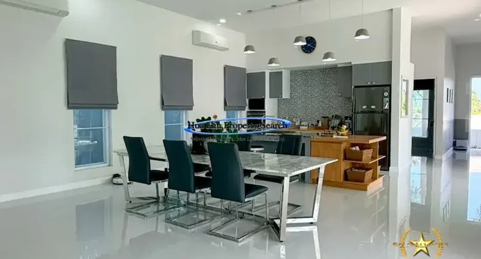 Casa en venta de 4 habitaciones en Pran Buri, Prachuap Khiri Khan