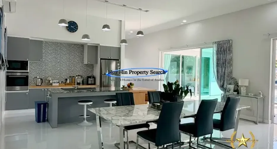 Casa en venta de 4 habitaciones en Pran Buri, Prachuap Khiri Khan