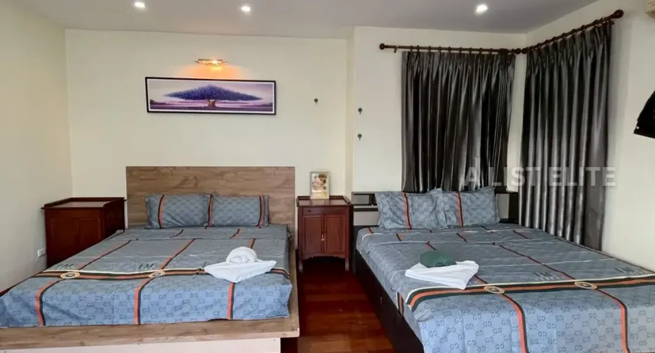 For rent 5 bedrooms house in Bang Lamung, Chonburi