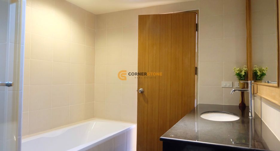 For rent and for sale 1 bed condo in Bang Lamung, Chonburi