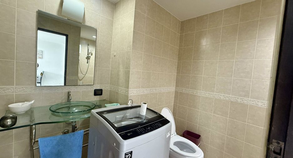 For sale 1 bed condo in Bang Lamung, Chonburi