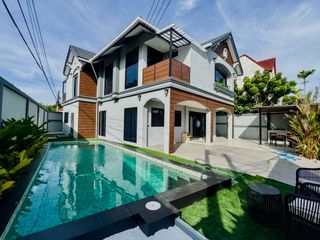 Casa en venta de 5 habitaciones en Bang Lamung, Chonburi