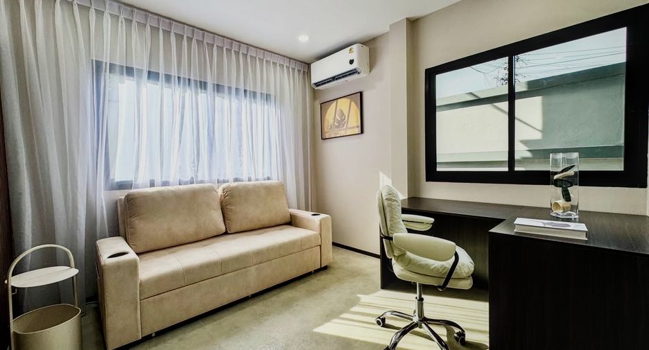 For sale 5 bedrooms house in Bang Lamung, Chonburi