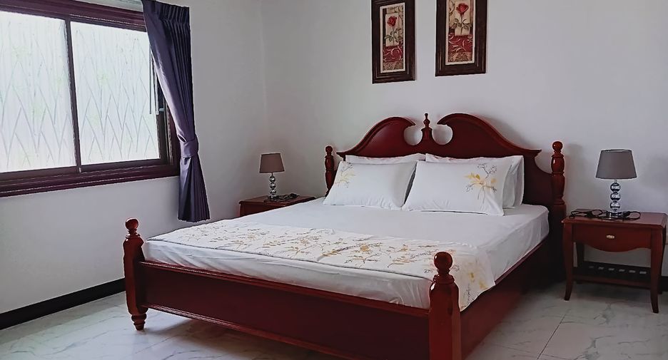 For sale 4 ベッドルーム house in Bang Lamung, Chonburi