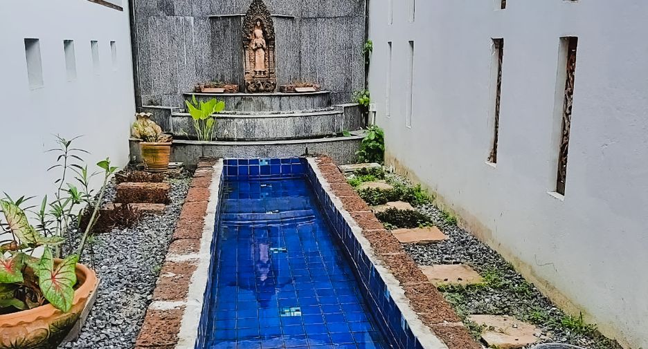 For sale 4 ベッドルーム house in Bang Lamung, Chonburi
