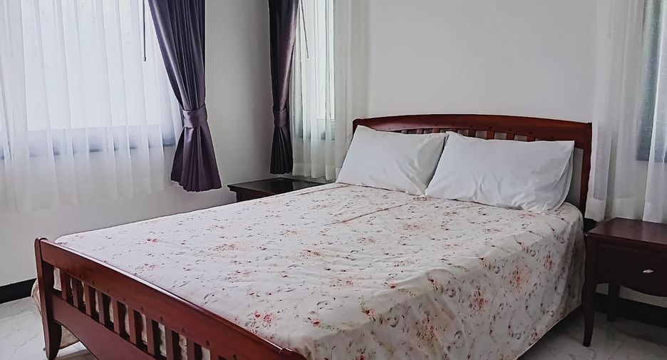 For sale 4 ベッドルーム house in Bang Lamung, Chonburi