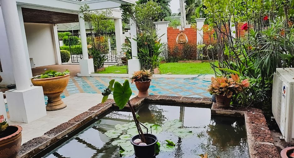 For sale 4 ベッドルーム house in Bang Lamung, Chonburi