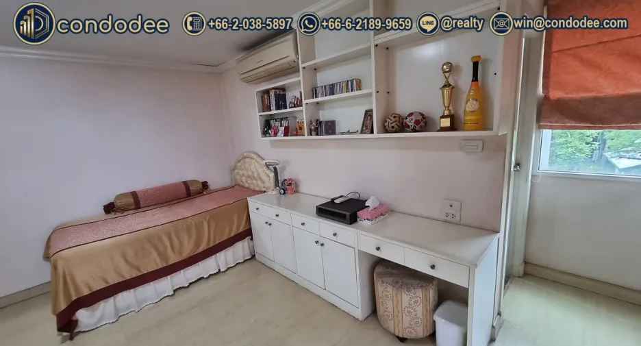 À vendre 3 chambres condo à Watthana, Bangkok