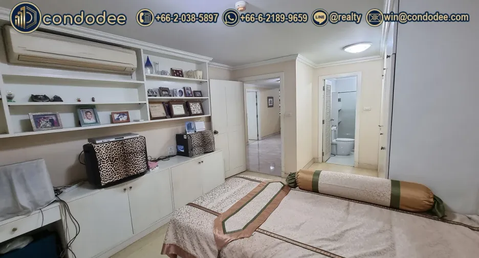 À vendre 3 chambres condo à Watthana, Bangkok