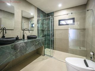 For sale 5 bedrooms house in Bang Lamung, Chonburi