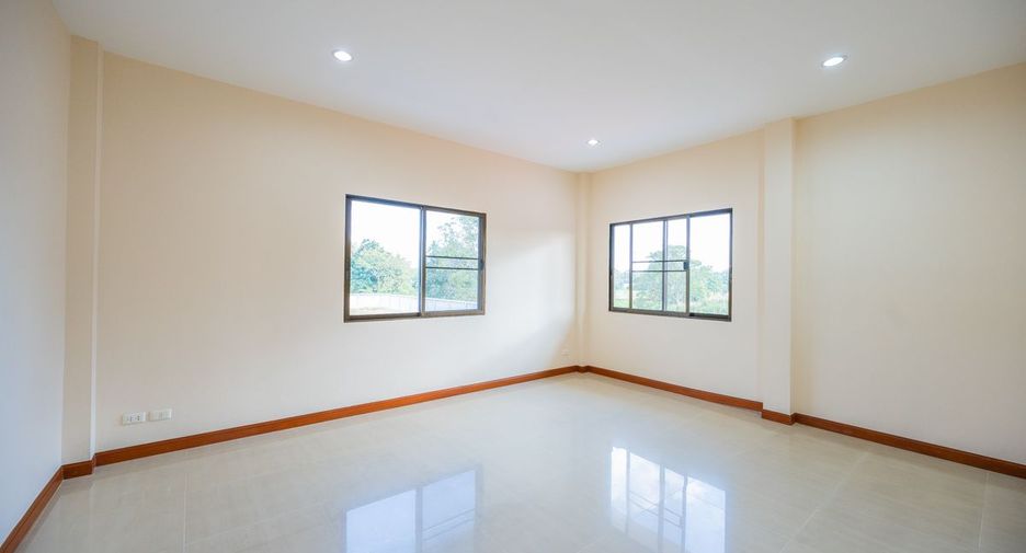 À vendre 5 chambres maison à Bang Lamung, Chonburi