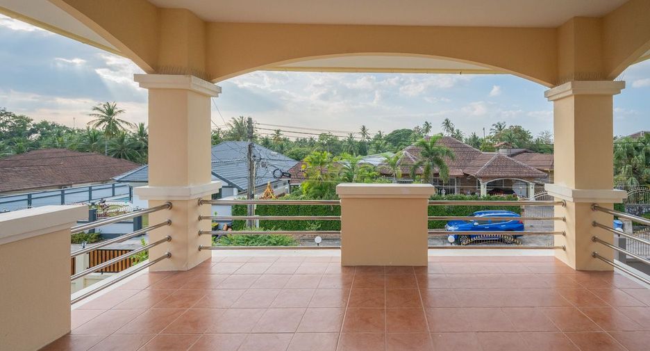 À vendre 5 chambres maison à Bang Lamung, Chonburi