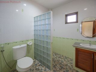 Casa en venta de 5 habitaciones en Bang Lamung, Chonburi