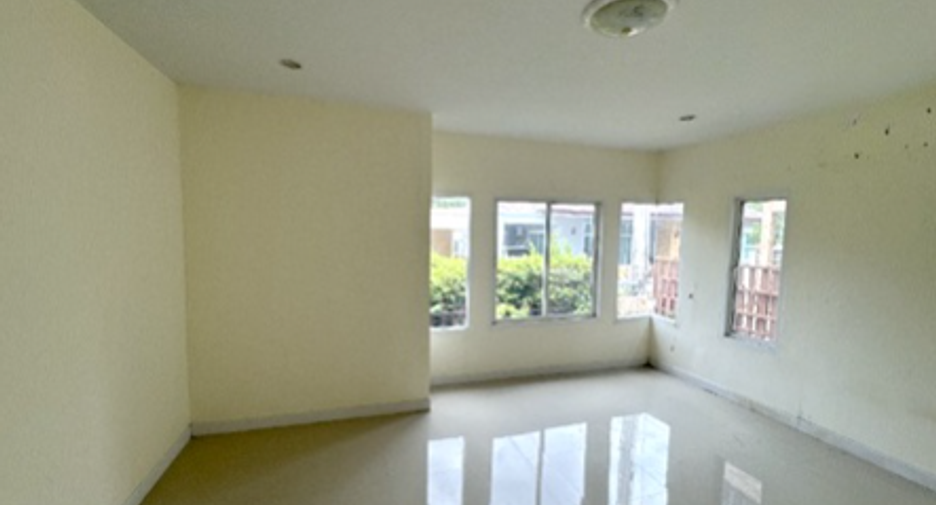 Haus zum Kauf mit 3 Zimmer in Phan Thong, Chonburi