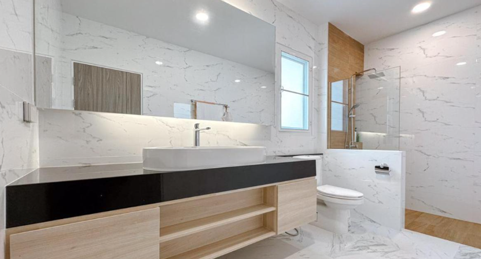 For sale 3 ベッドルーム villa in Huay Yai, Pattaya